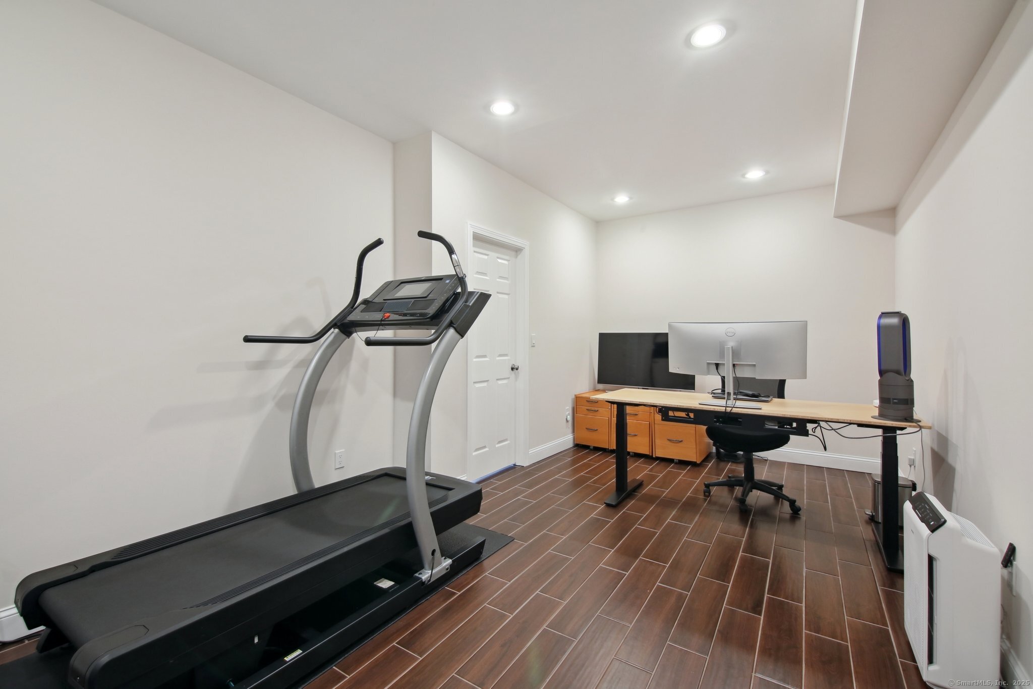 96 Damascus Road, Branford, Connecticut image 28