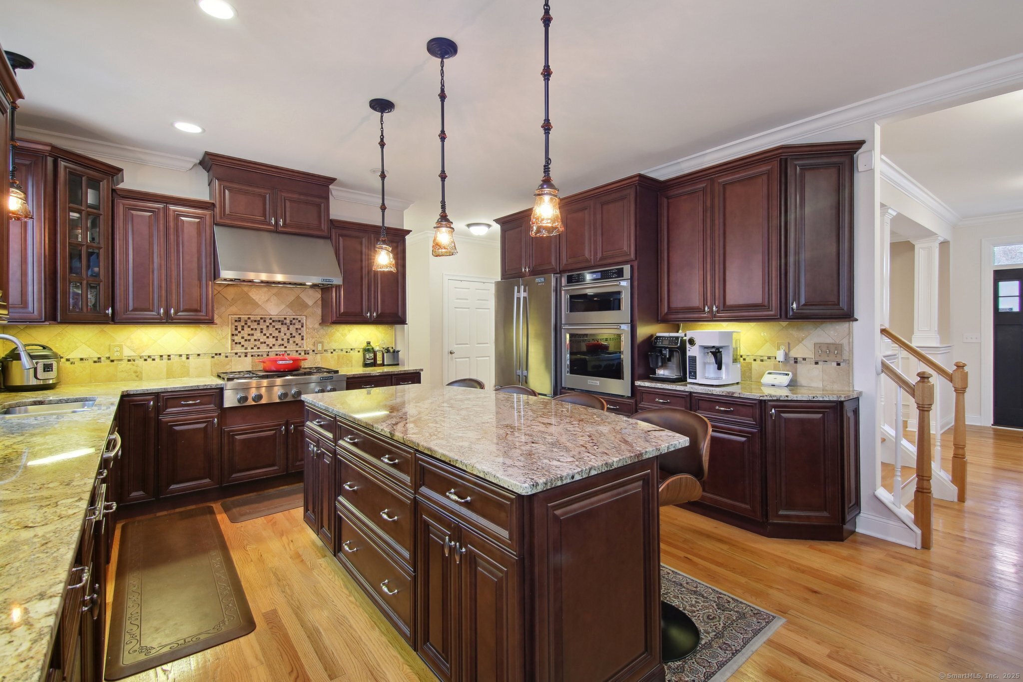96 Damascus Road, Branford, Connecticut image 14