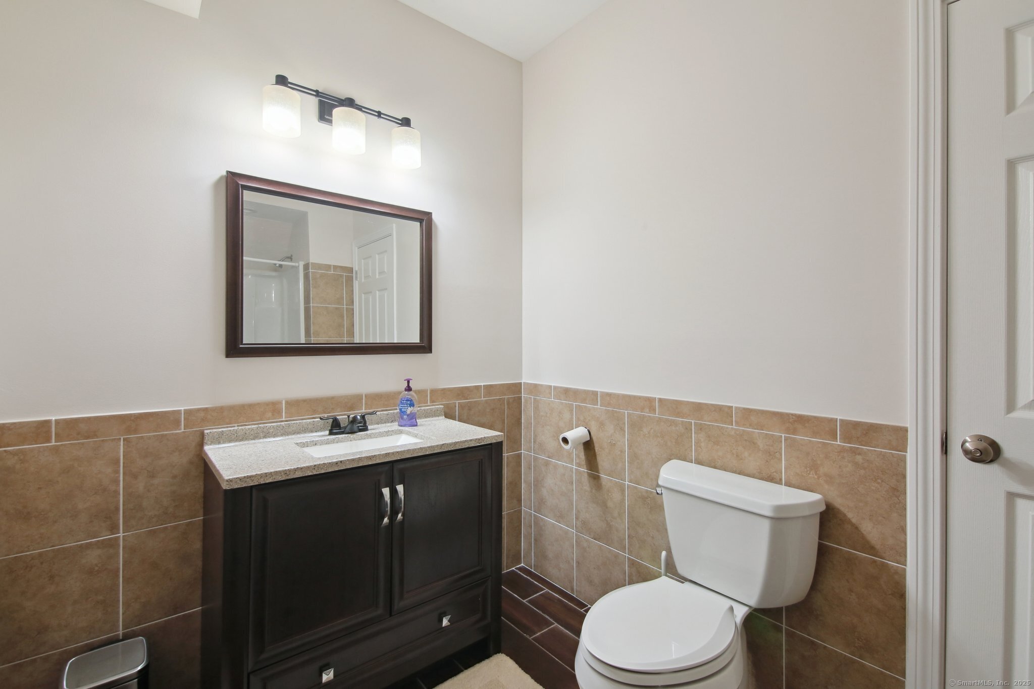 96 Damascus Road, Branford, Connecticut image 31