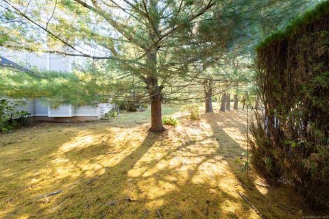 Tiny photo for 22 Canterbury Road #22, Hamden, CT 06514 (MLS # 24132086)