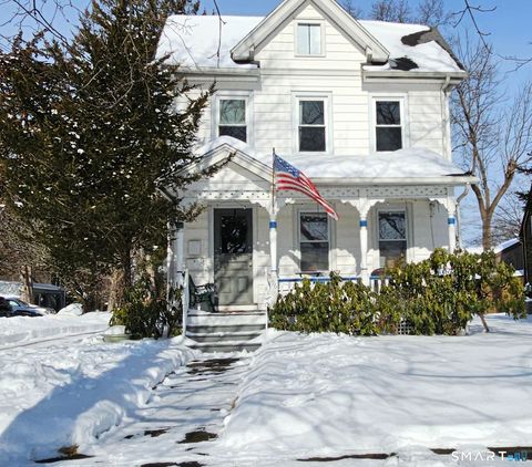 Photo of 96 W Main Street, Milford, CT 06460 (MLS # 24150984)