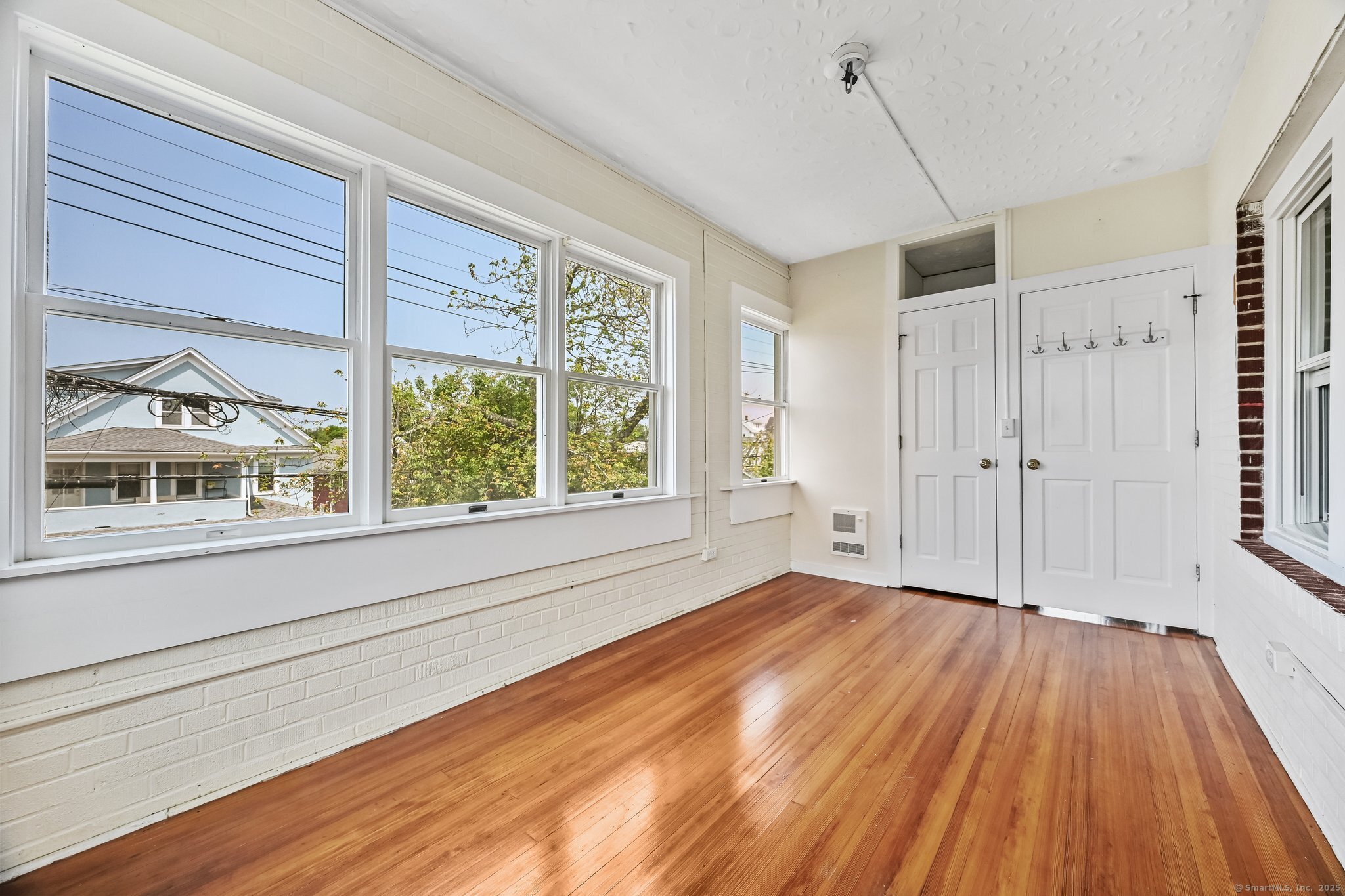 Greenwich, Connecticut 06830, United States, 3 Bedrooms Bedrooms, ,1 BathroomBathrooms,Residential,Active,149052