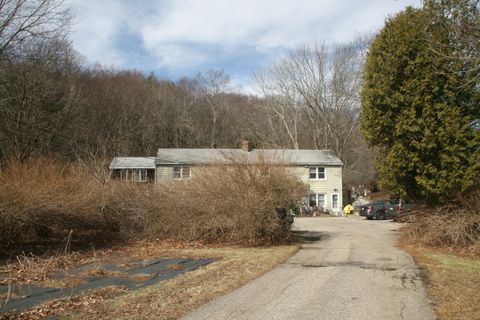 895 Warrenville Road Mansfield CT 06250
