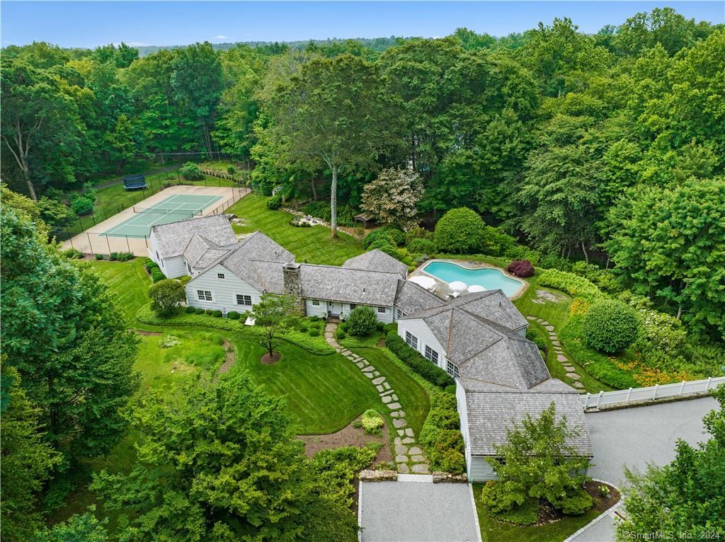 Rental Property at Smith Ridge Road, New Canaan, Connecticut - Bedrooms: 5 
Bathrooms: 5 
Rooms: 9  - $36,000 MO.