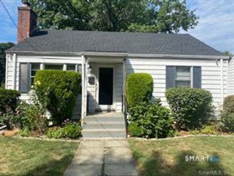 Photo of 103 Van Buskirk Avenue, Stamford, CT 06902 (MLS # 24154913)