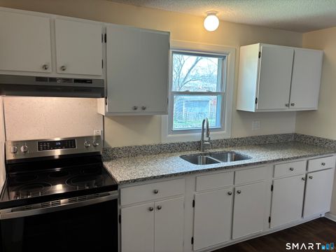 Tiny photo for 26 Elmview Circle #3, Waterbury, CT 06708 (MLS # 24168995)