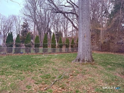 Tiny photo for 329 Bronson Road, Fairfield, CT 06890 (MLS # 24163349)