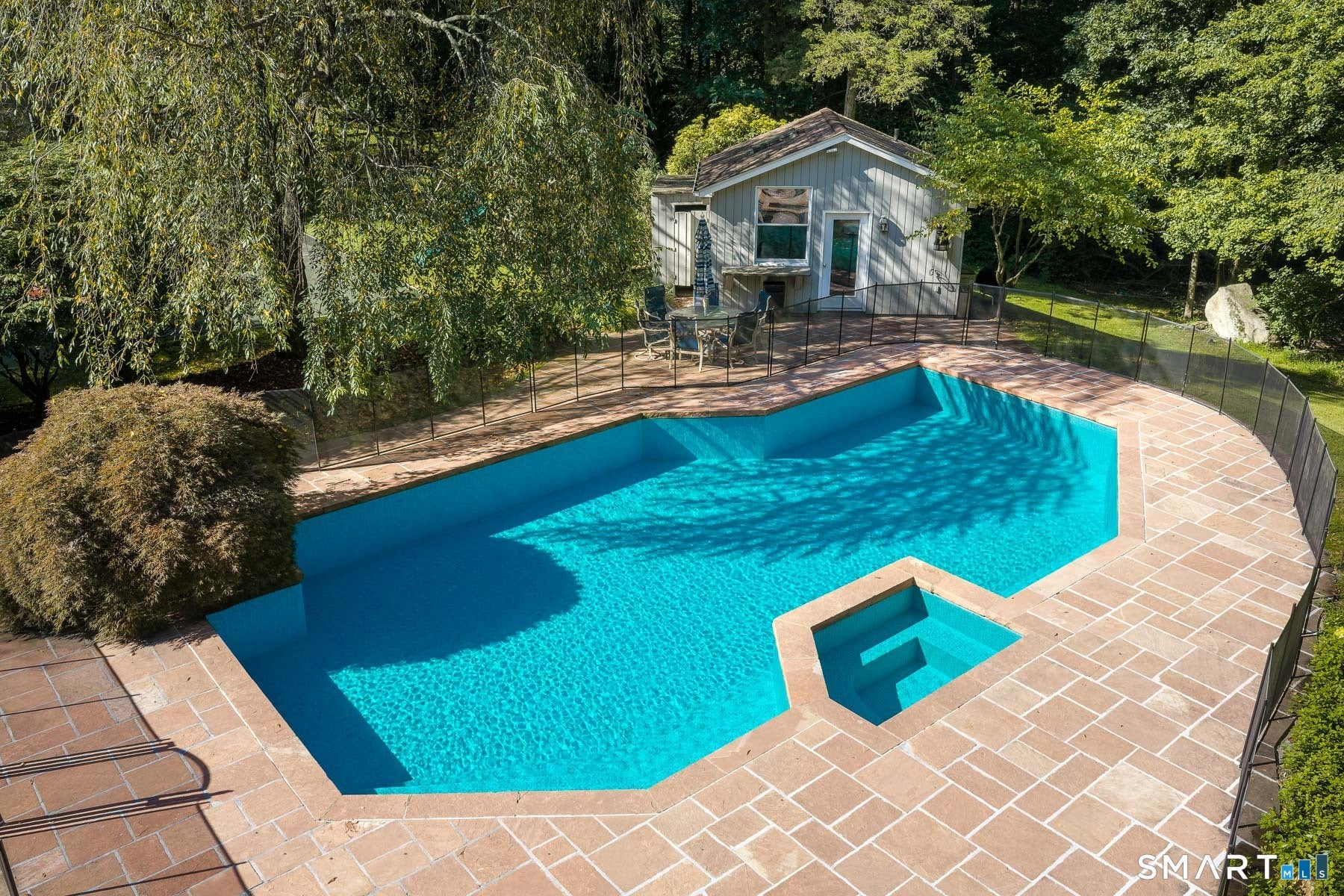 7 White Oak Lane
