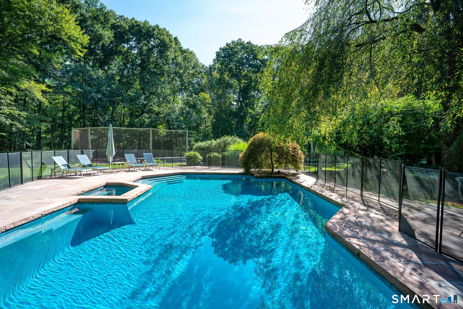 7 White Oak Lane