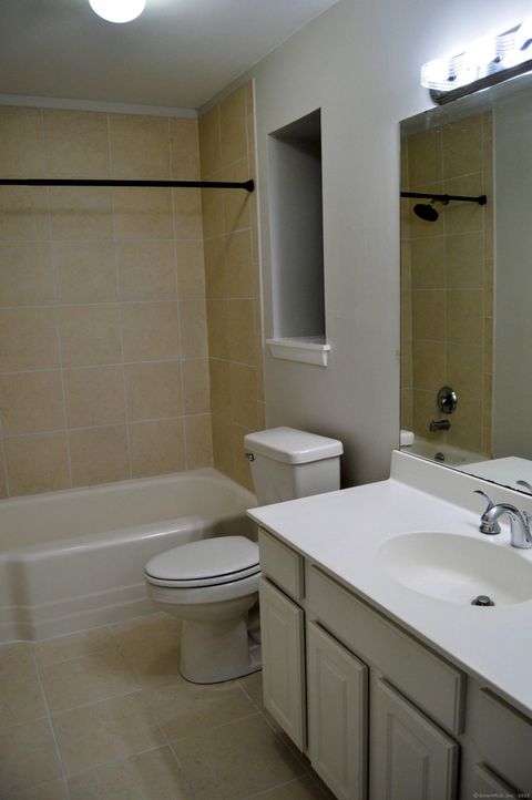 Tiny photo for 9 Concord Street #APT C2, West Hartford, CT 06119 (MLS # 24142235)