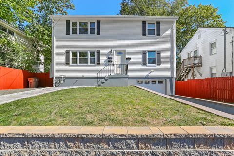 Tiny photo for 16 Treat Avenue #2, Stamford, CT 06906 (MLS # 24131908)