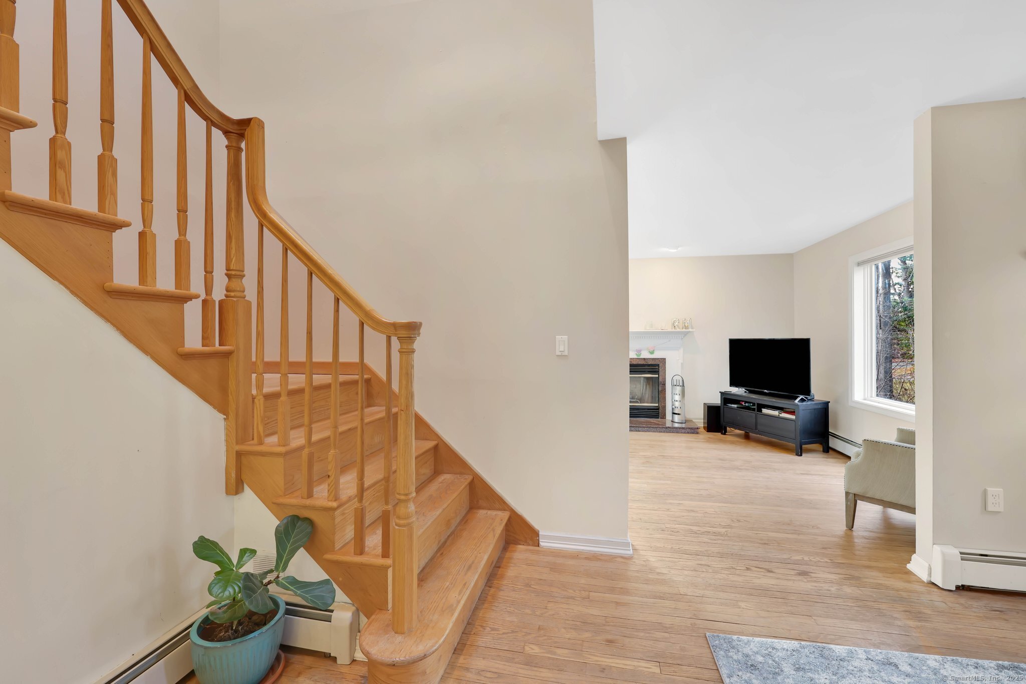 4 Grant Hill Road, Bloomfield, Connecticut image 3