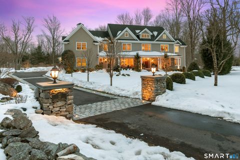 Photo of 21 Ravenglass Drive #21, Stamford, CT 06903 (MLS # 24143674)