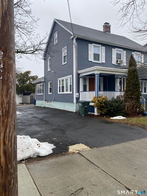 Homes For Sale - 49 Elmwood Place<br/> Bridgeport, CT 06605
