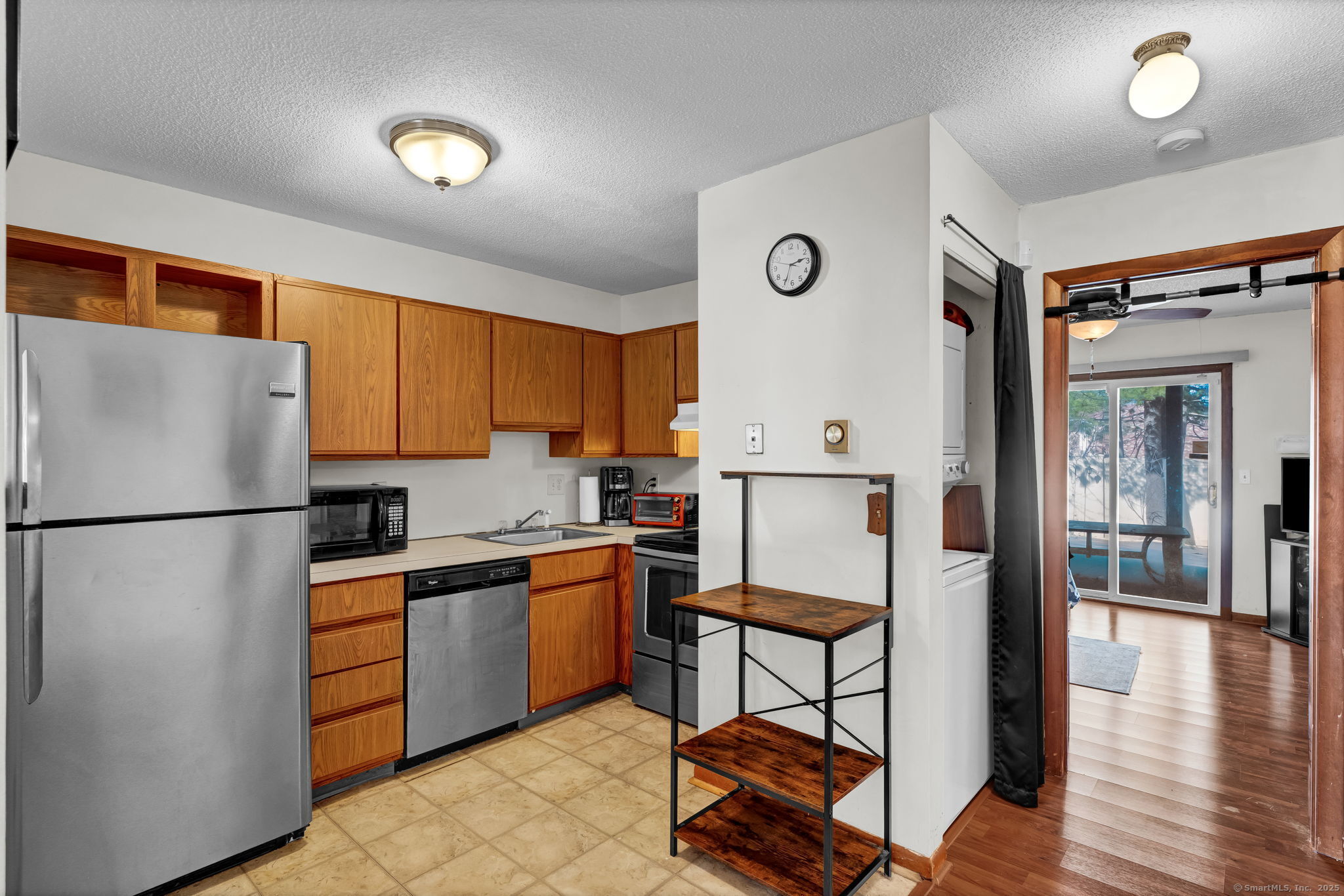 371 Emmett Street #APT 27, Bristol, Connecticut image 15