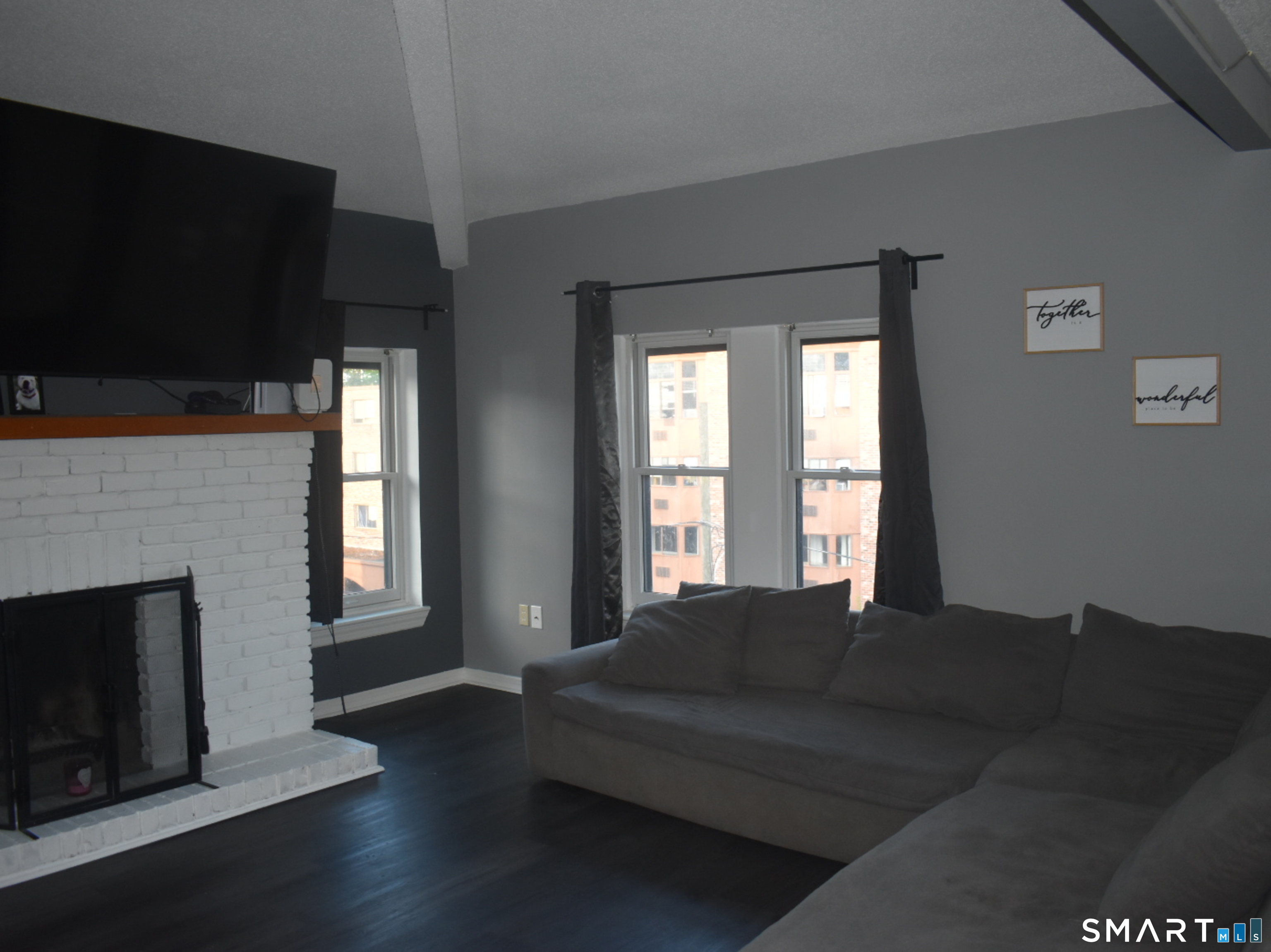 39 Willard Street C