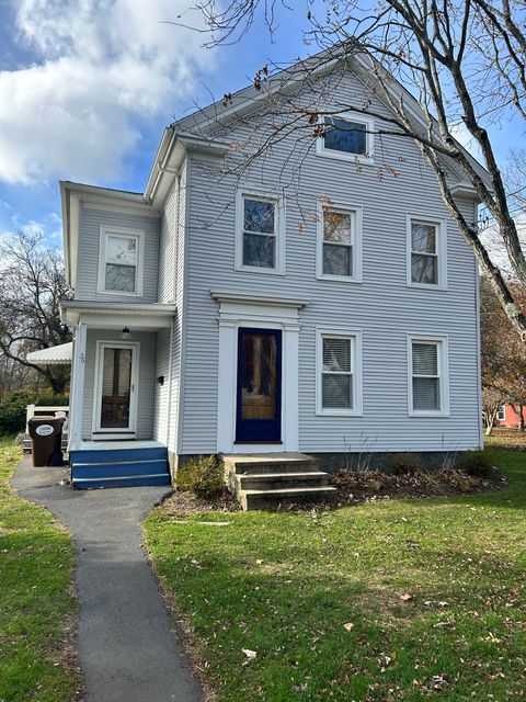 Photo of 26 Pearl Street, Guilford, CT 06437 (MLS # 24139720)