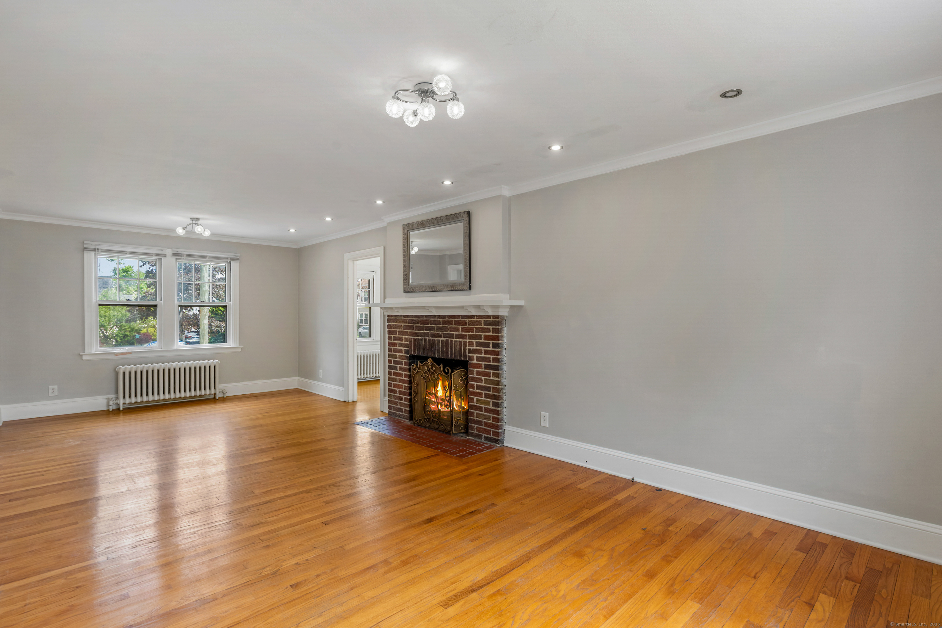 West Hartford, Connecticut 06119, United States, 4 Bedrooms Bedrooms, ,3 BathroomsBathrooms,Residential,Active,111678