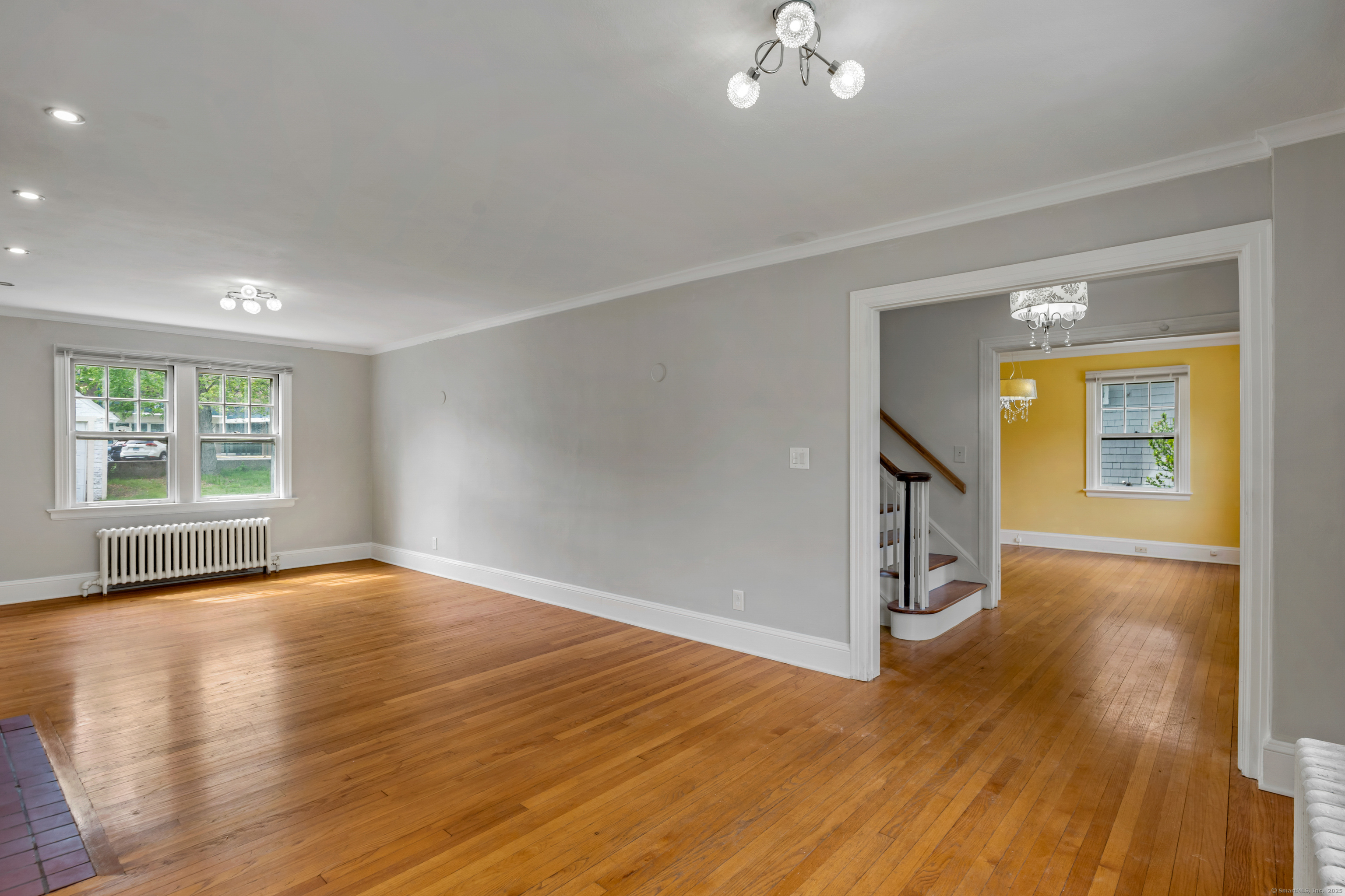 West Hartford, Connecticut 06119, United States, 4 Bedrooms Bedrooms, ,3 BathroomsBathrooms,Residential,Active,111678