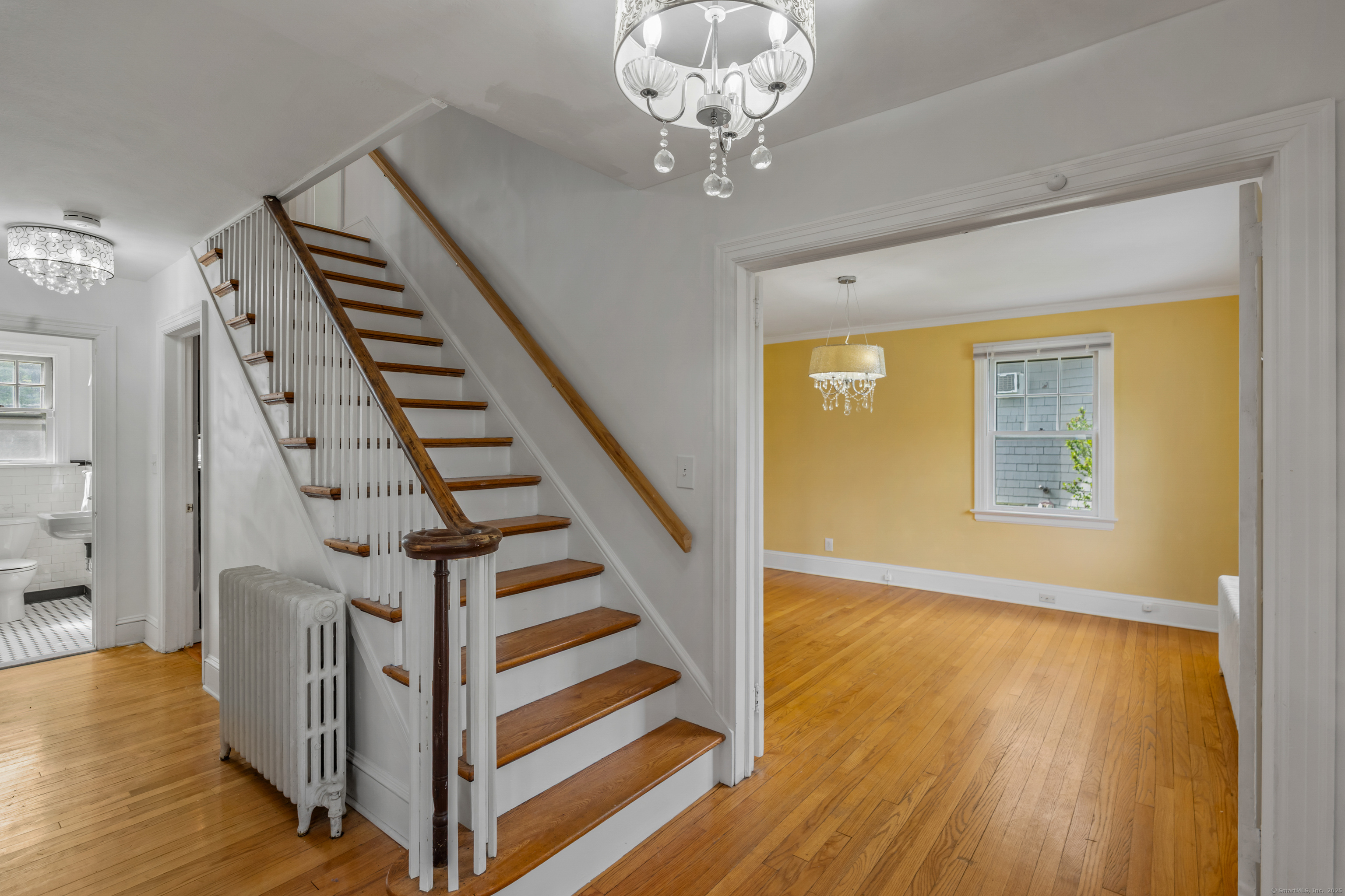 West Hartford, Connecticut 06119, United States, 4 Bedrooms Bedrooms, ,3 BathroomsBathrooms,Residential,Active,111678