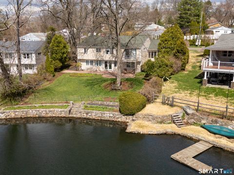 Photo of 56 lakeview Drive, Stamford, CT 06905 (MLS # 24170014)