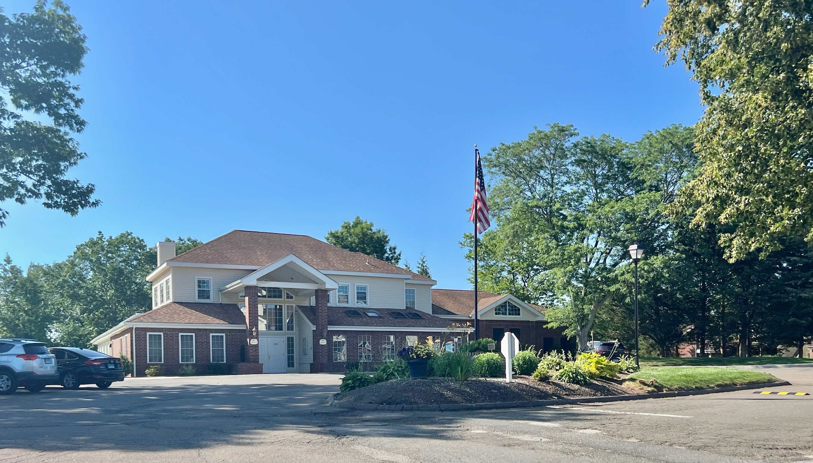 Middletown, Connecticut 06457, United States, 2 Bedrooms Bedrooms, ,2 BathroomsBathrooms,Residential,Active,159508