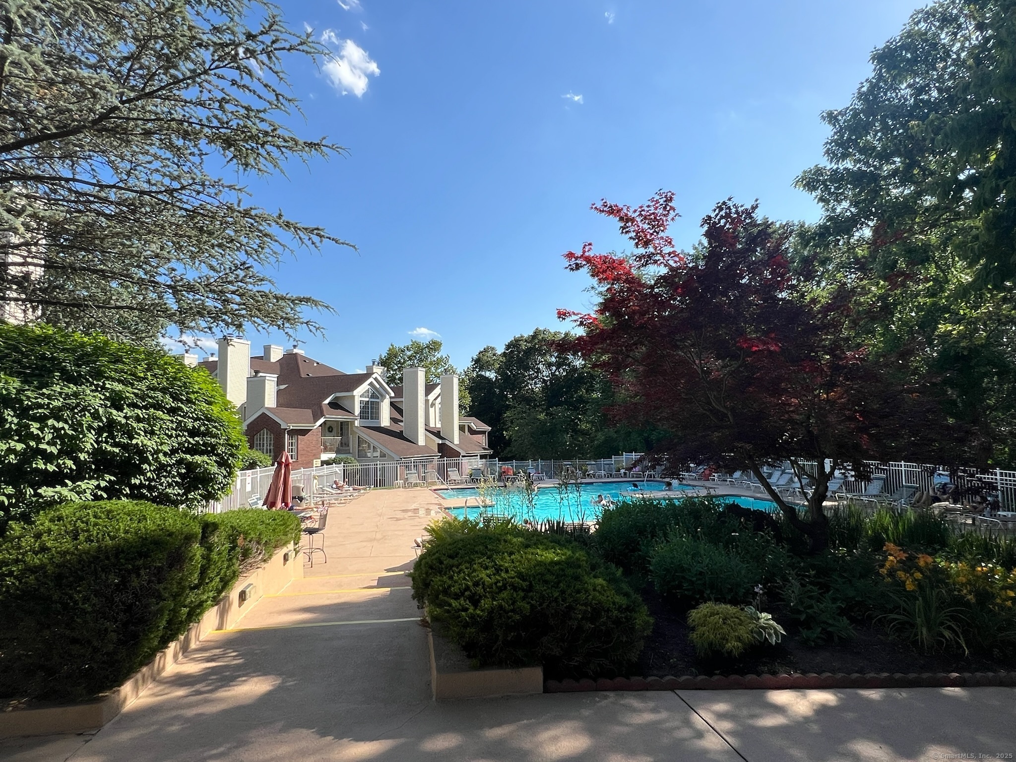 Middletown, Connecticut 06457, United States, 2 Bedrooms Bedrooms, ,2 BathroomsBathrooms,Residential,Active,159508