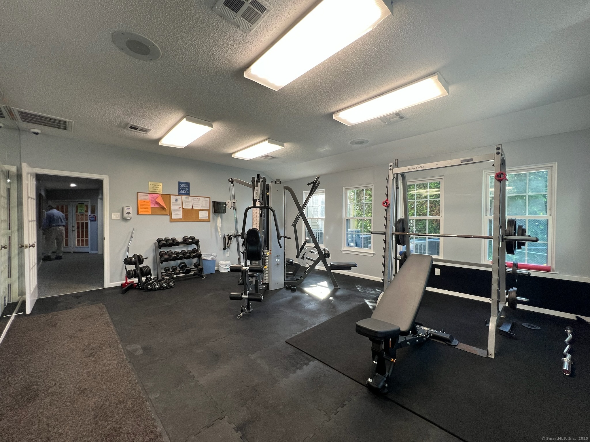 Middletown, Connecticut 06457, United States, 2 Bedrooms Bedrooms, ,2 BathroomsBathrooms,Residential,Active,159508