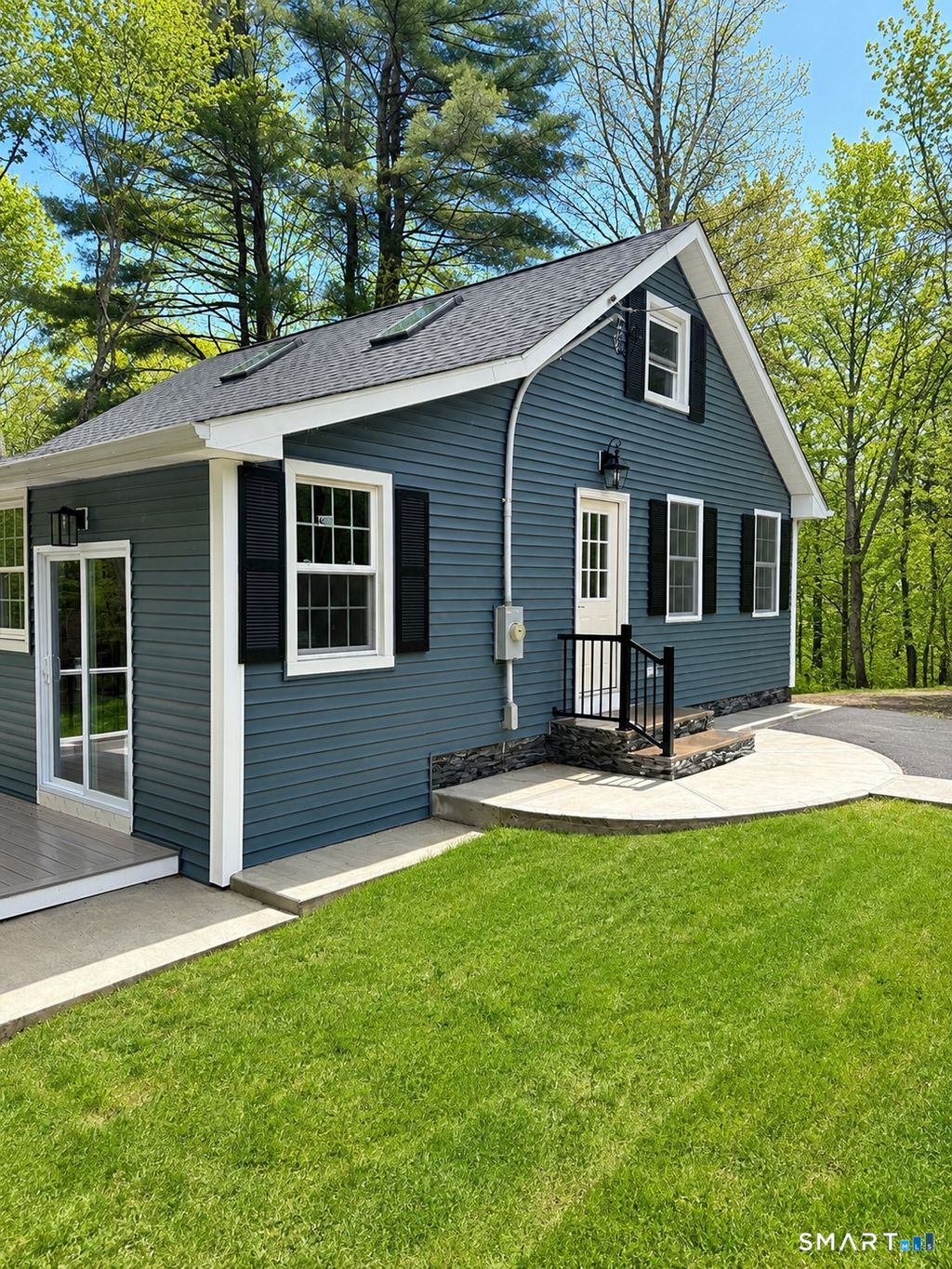 Photo of 15 Towner Lane, Oxford, CT 06478 (MLS # 24174348)