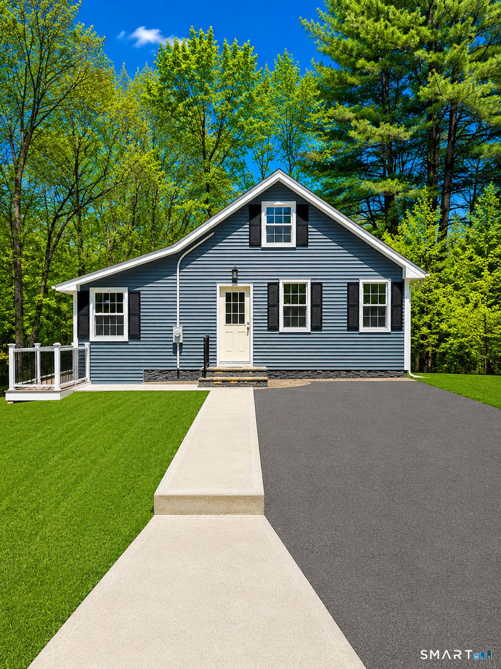 Photo of 15 Towner Lane, Oxford, CT 06478 (MLS # 24174348)