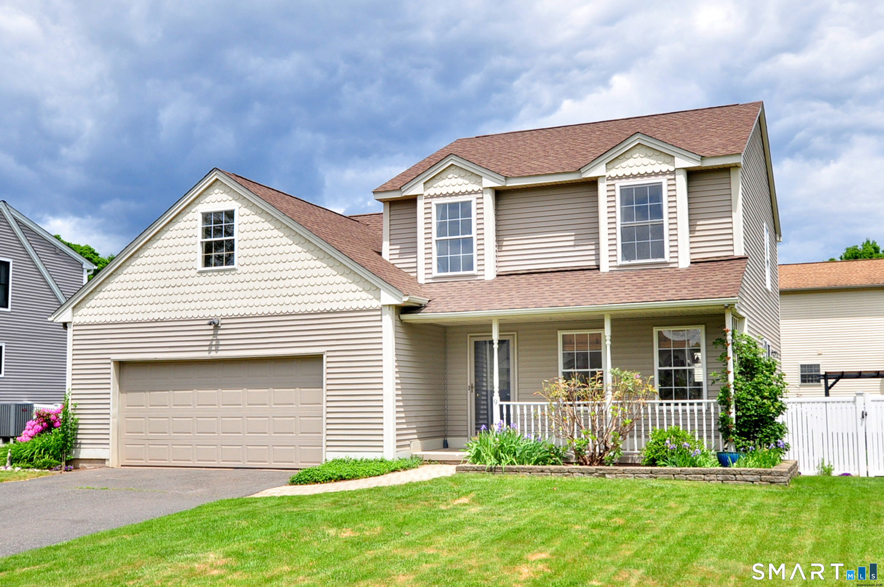 9 Crystal Drive