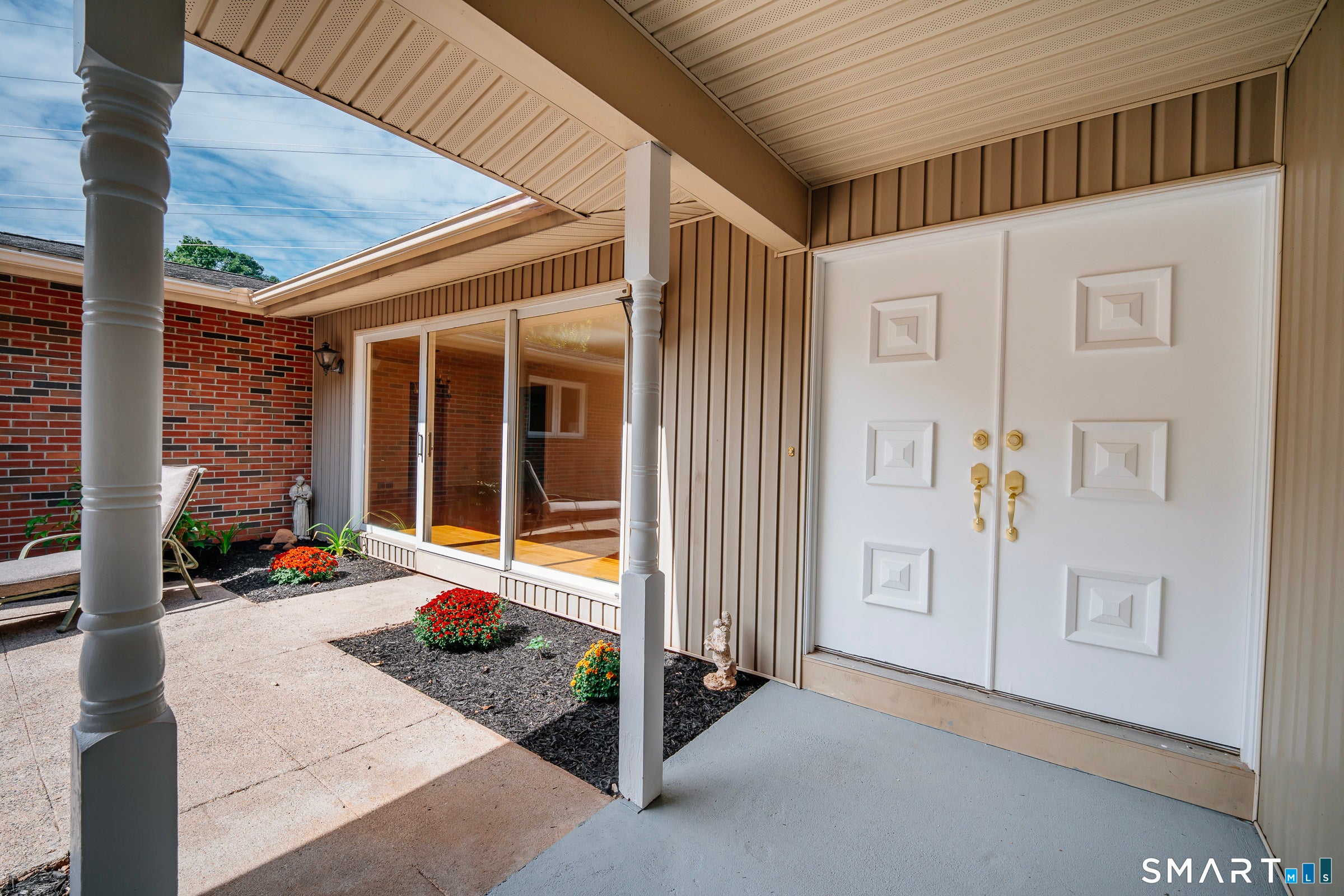 25 Wild Oak Drive