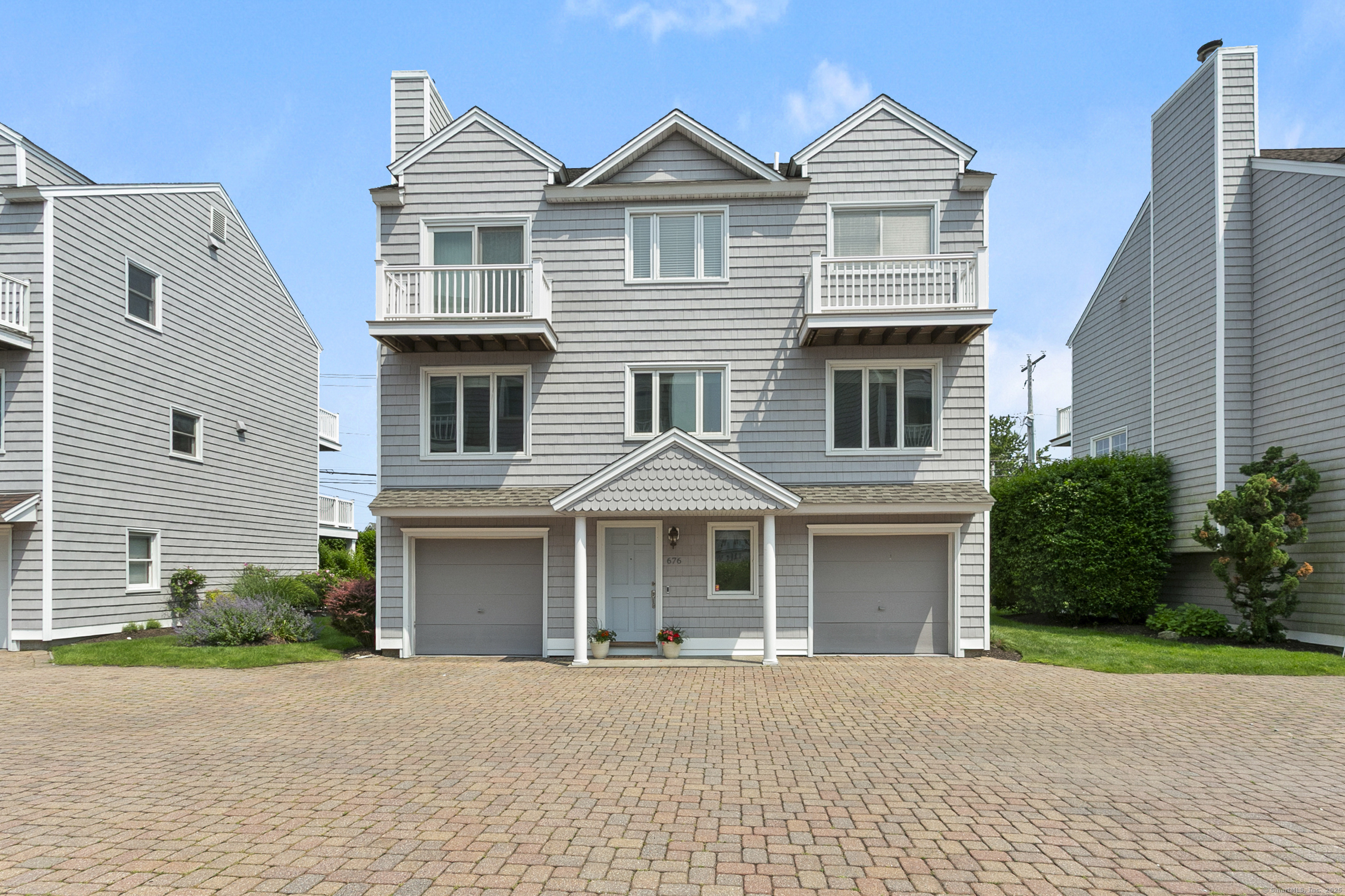 Property for Sale at Fairfield Beach Road 676, Fairfield, Connecticut - Bedrooms: 3 
Bathrooms: 3 
Rooms: 9  - $1,399,000