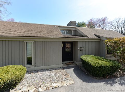 96 Heritage Village A Southbury CT 06488