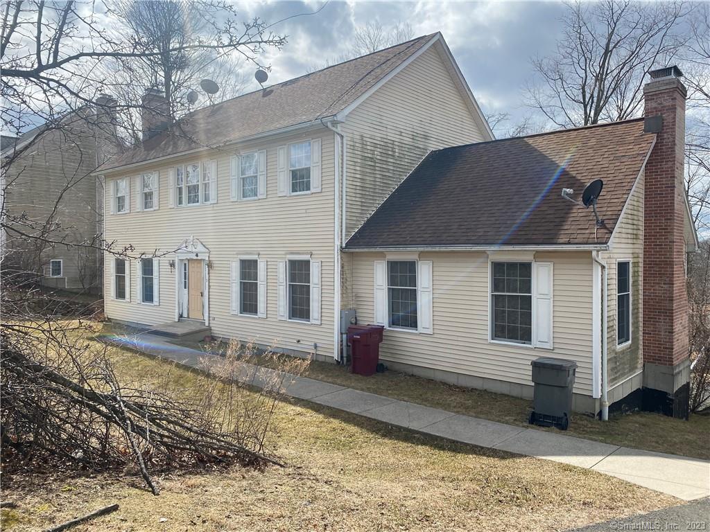 Photo 1 of 40 of 7 Fawn Meadow Drive house
