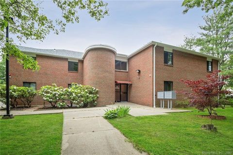 Photo of 685 Success Avenue #21, Stratford, CT 06614 (MLS # 24137055)