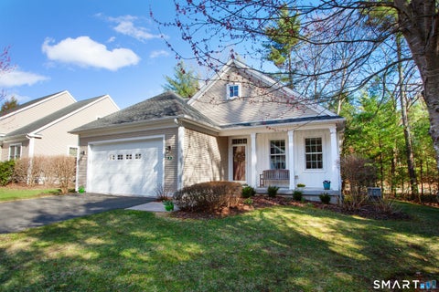 Condo For Sale - 3 Ronan Way #3<br/> Simsbury, CT 06070