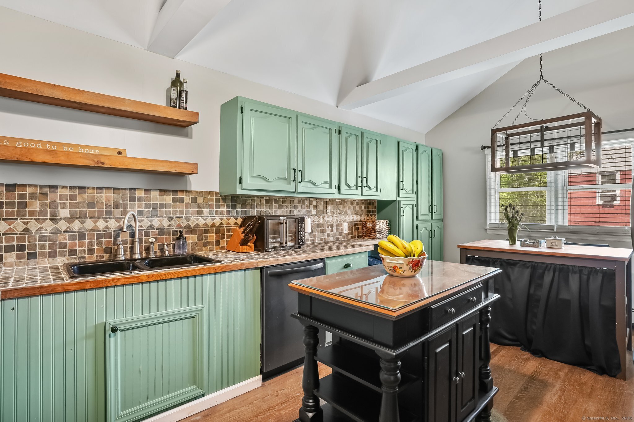 16 Skyline Terrace, Danbury, Connecticut image 9