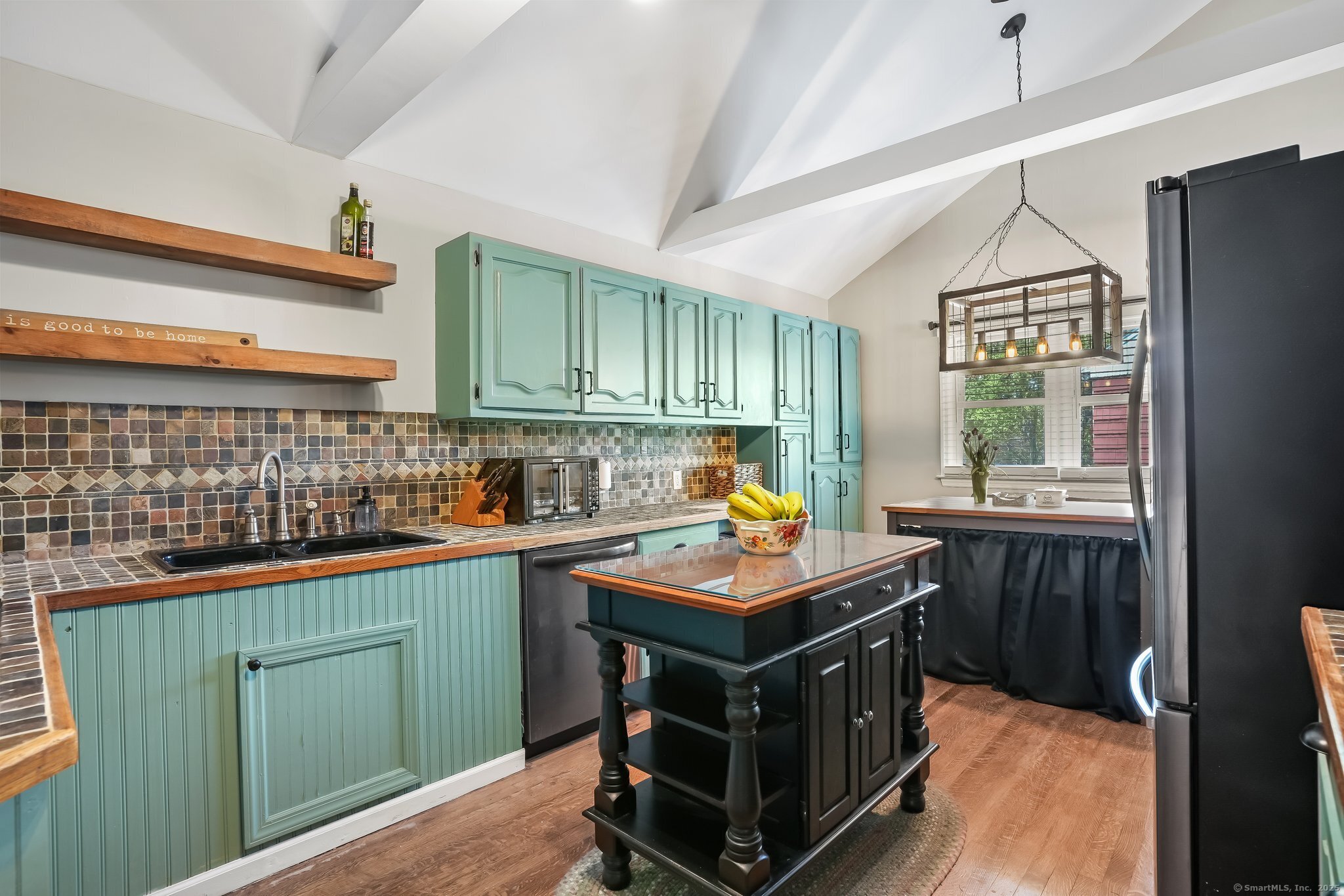 16 Skyline Terrace, Danbury, Connecticut image 5