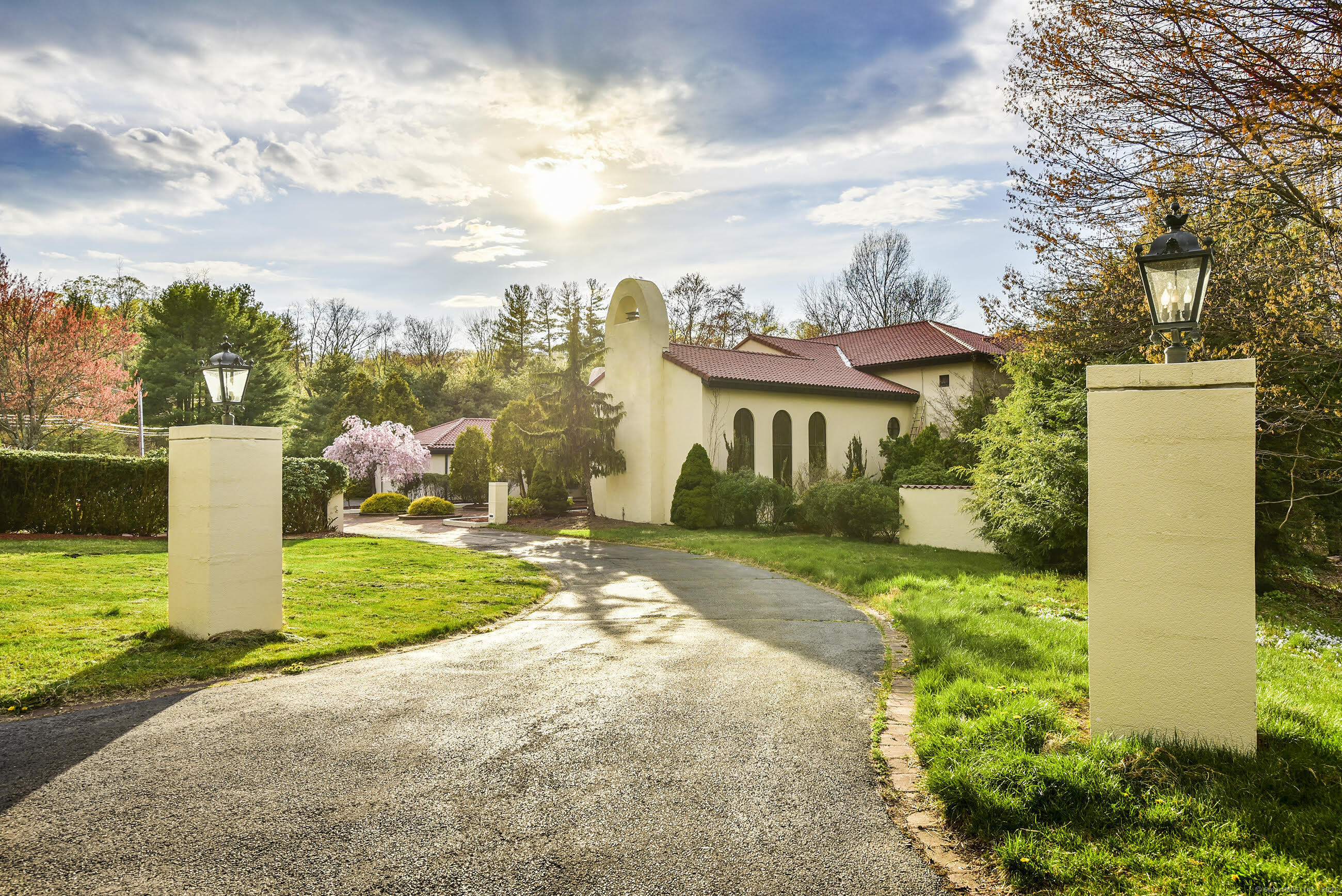 46 Mountain Farms Road