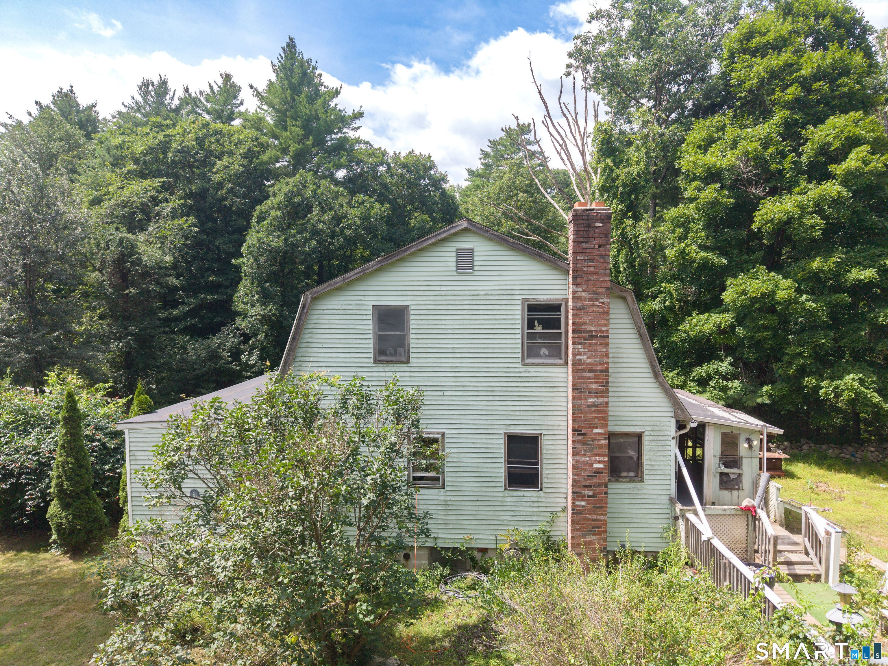 660 East Thompson Road