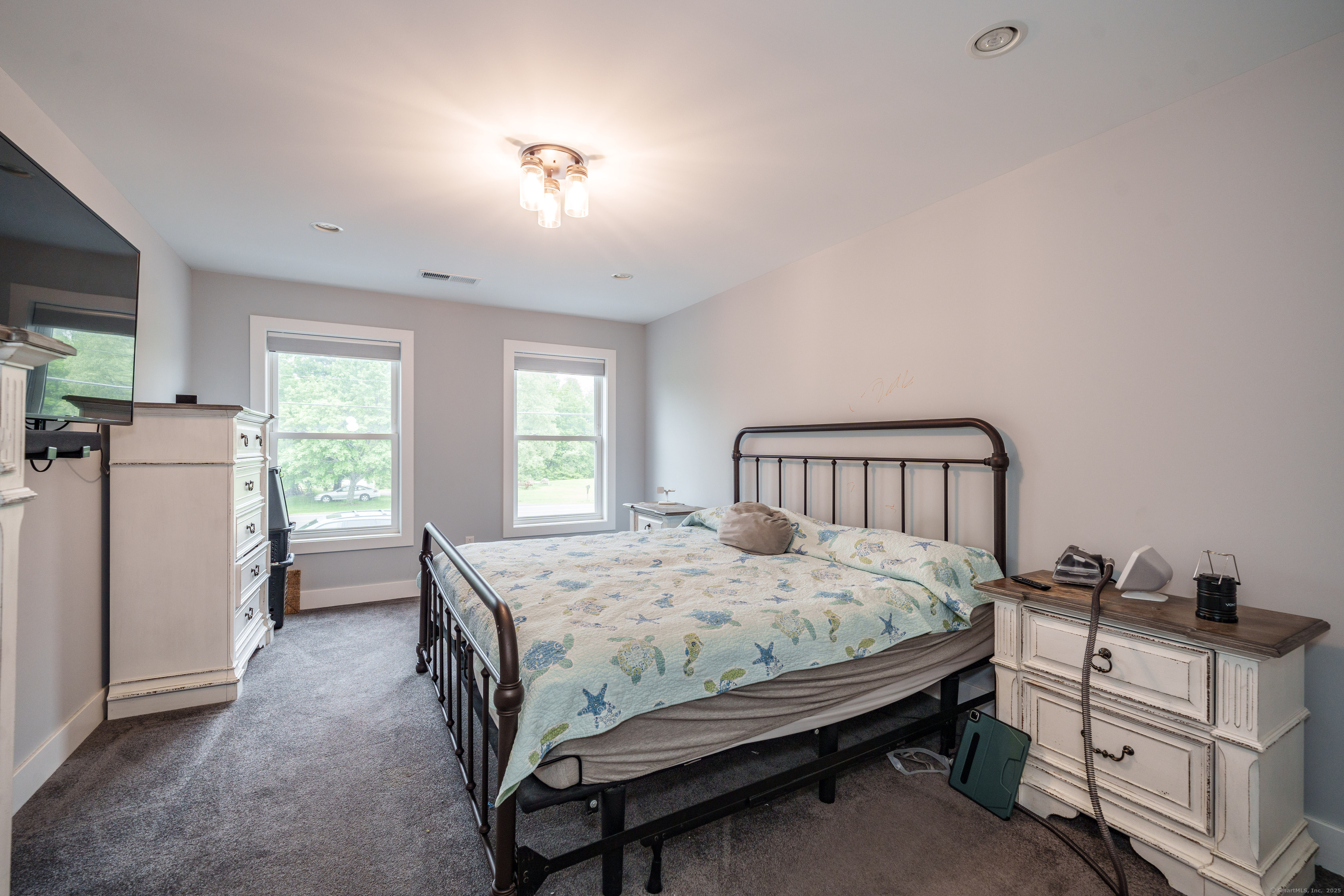 917 N Grand Street, Suffield, Connecticut image 11