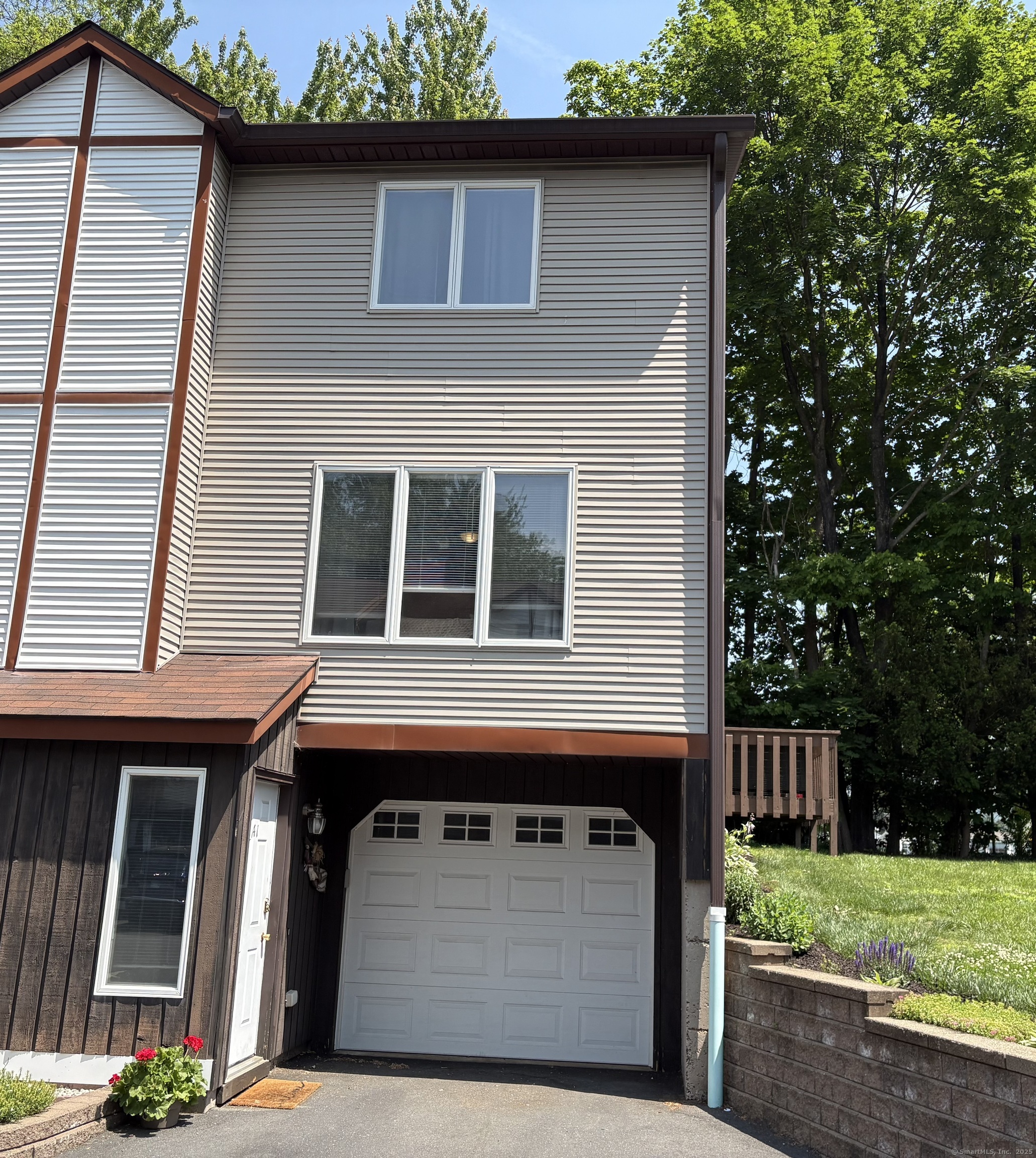 97 Dallas Avenue APT A1