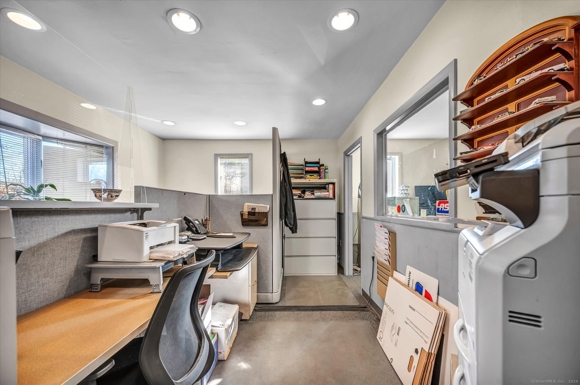 1145 Old Colony Road