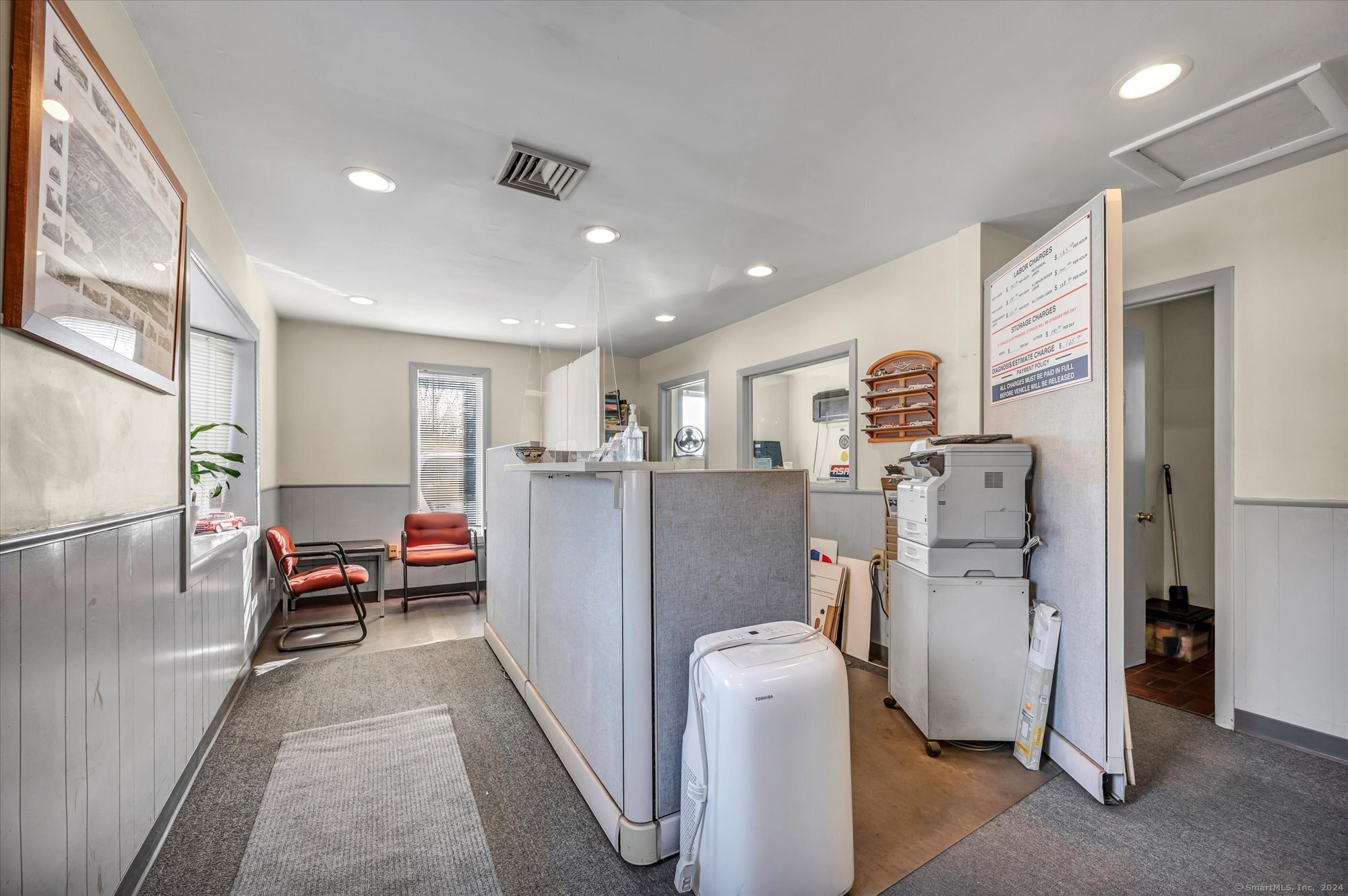 1145 Old Colony Road