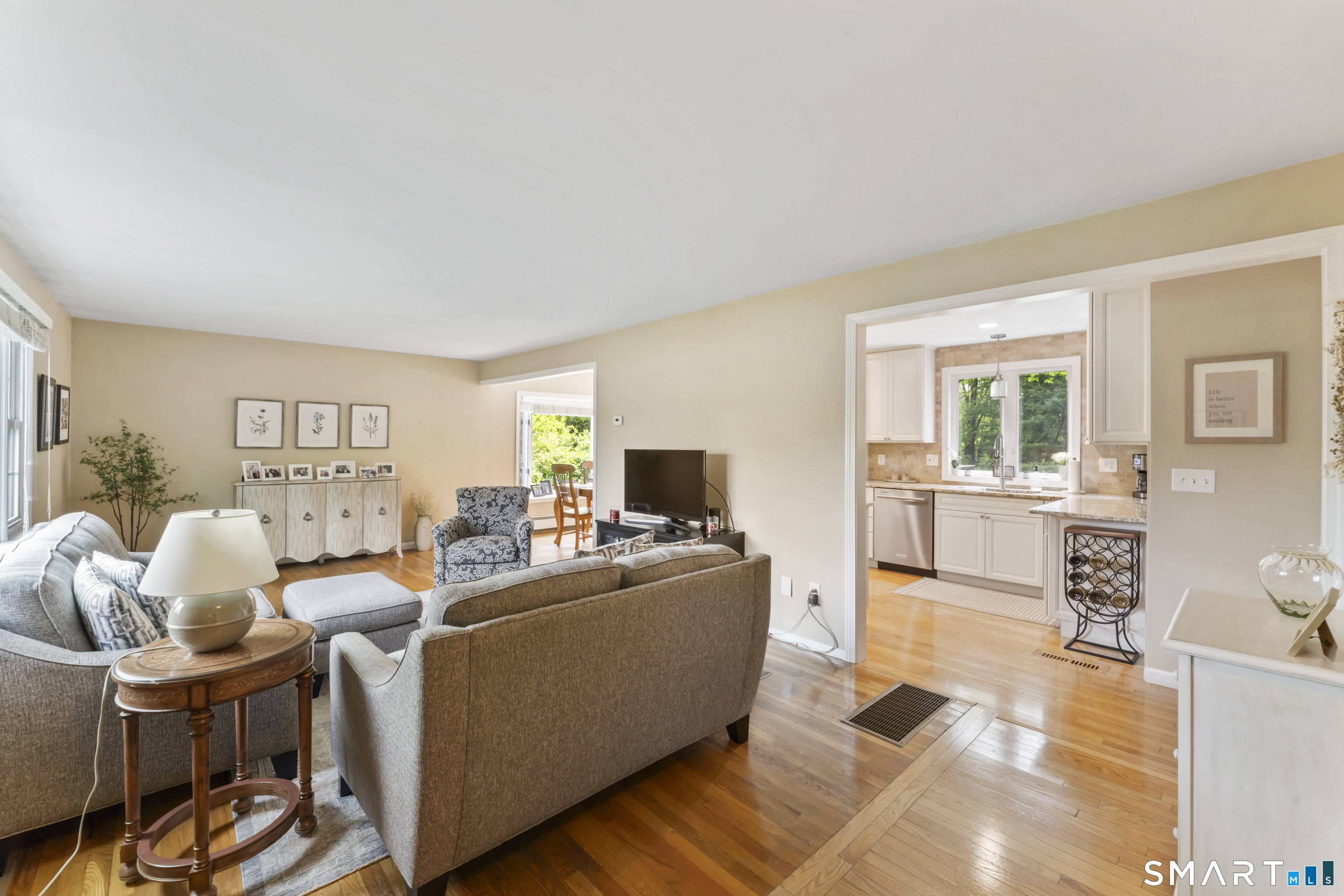 24 Ridgedale Road