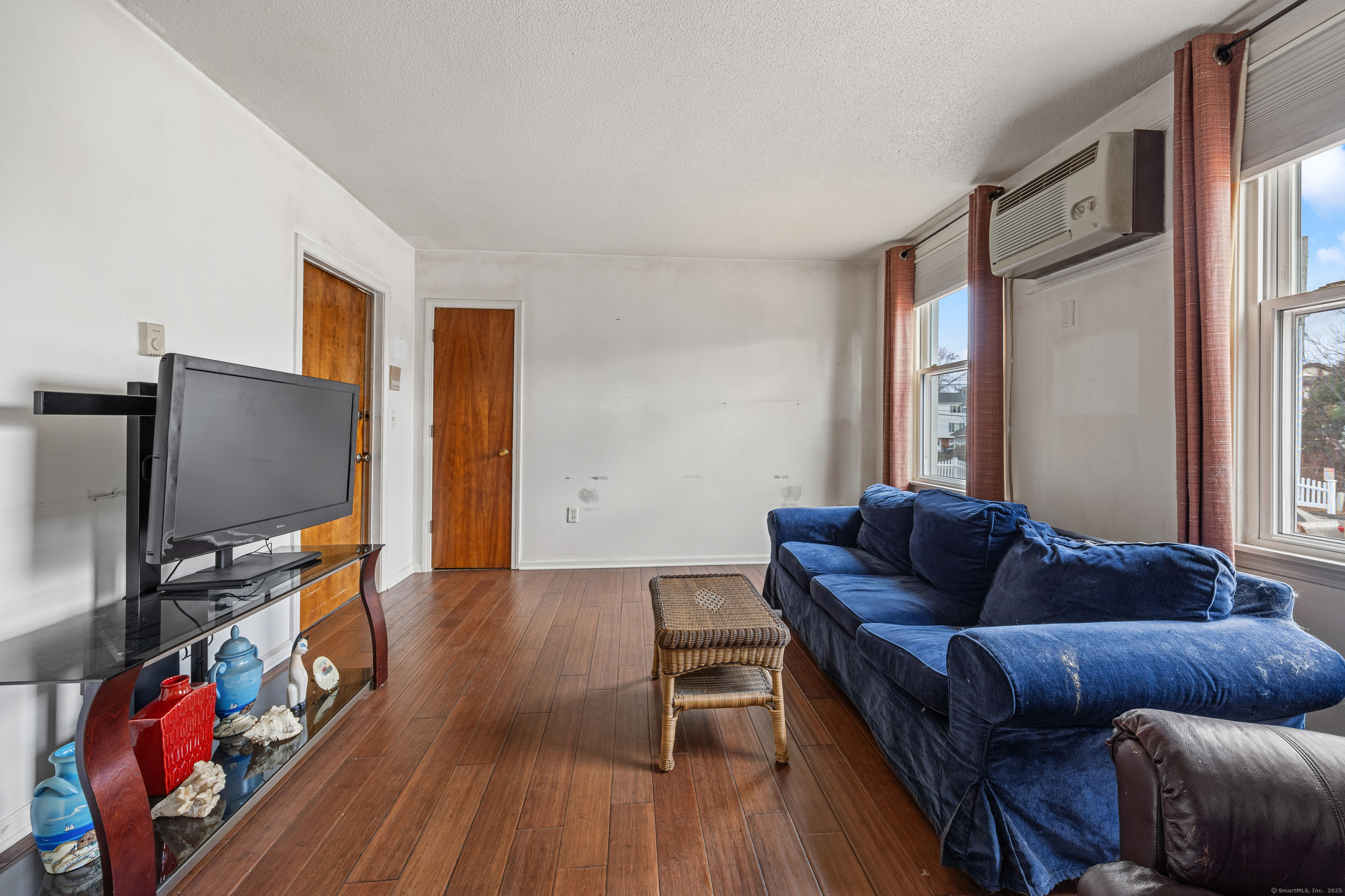 52 Irving Street #APT 2, Bristol, Connecticut image 6