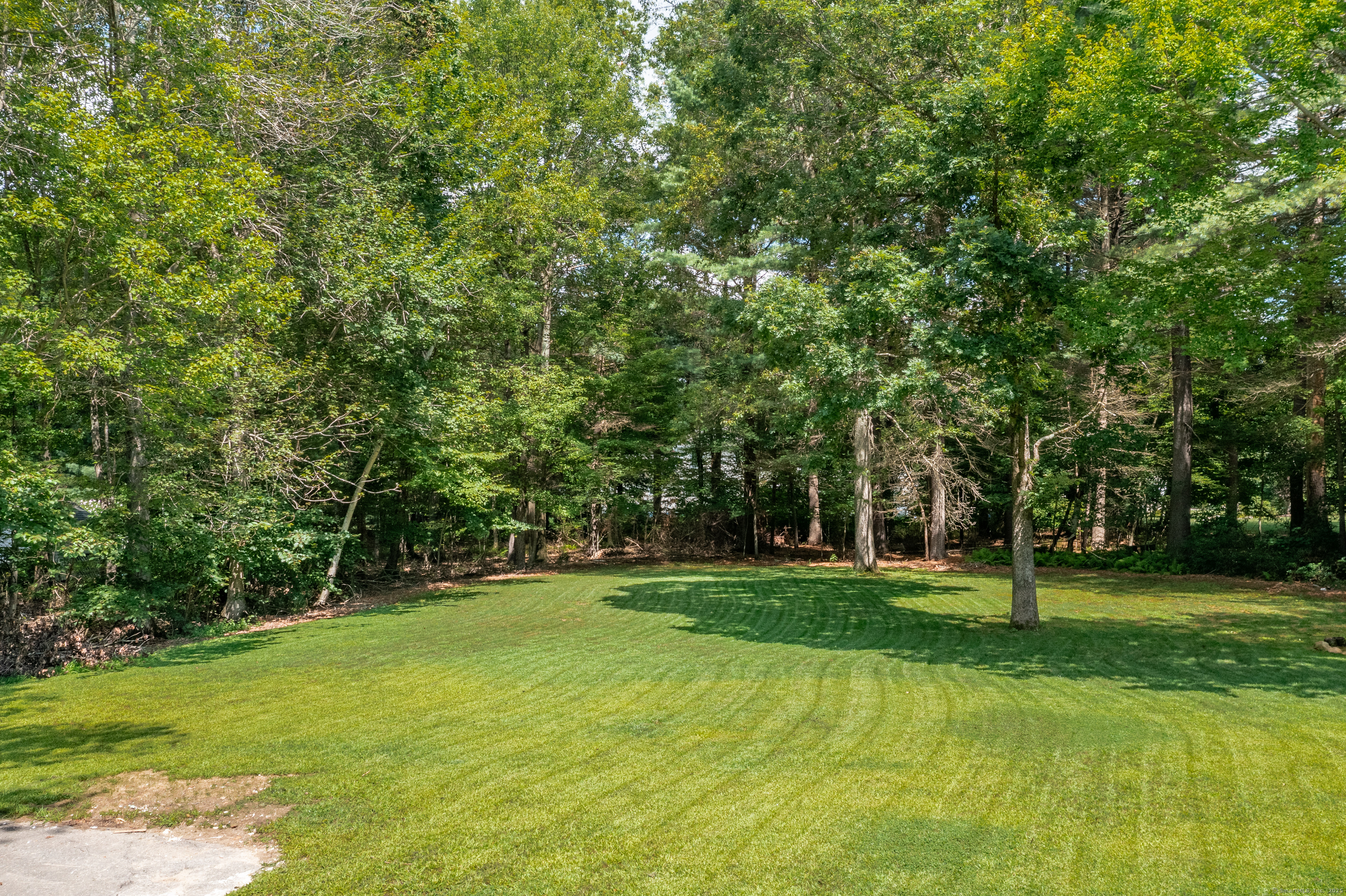 Tolland, Connecticut 06084, United States, 4 Bedrooms Bedrooms, ,3 BathroomsBathrooms,Residential,Coming Soon,193459