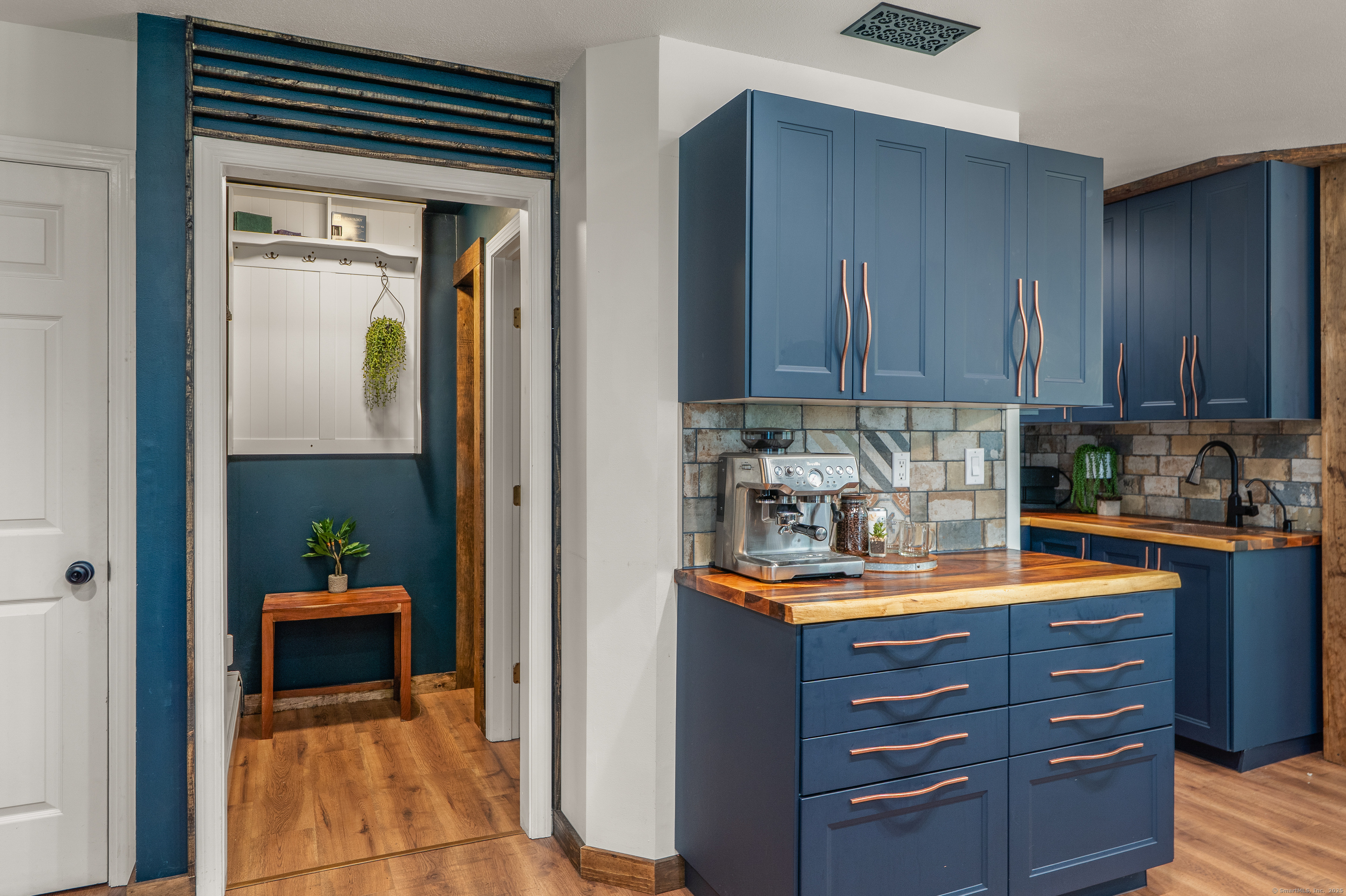 Tolland, Connecticut 06084, United States, 4 Bedrooms Bedrooms, ,3 BathroomsBathrooms,Residential,Coming Soon,193459