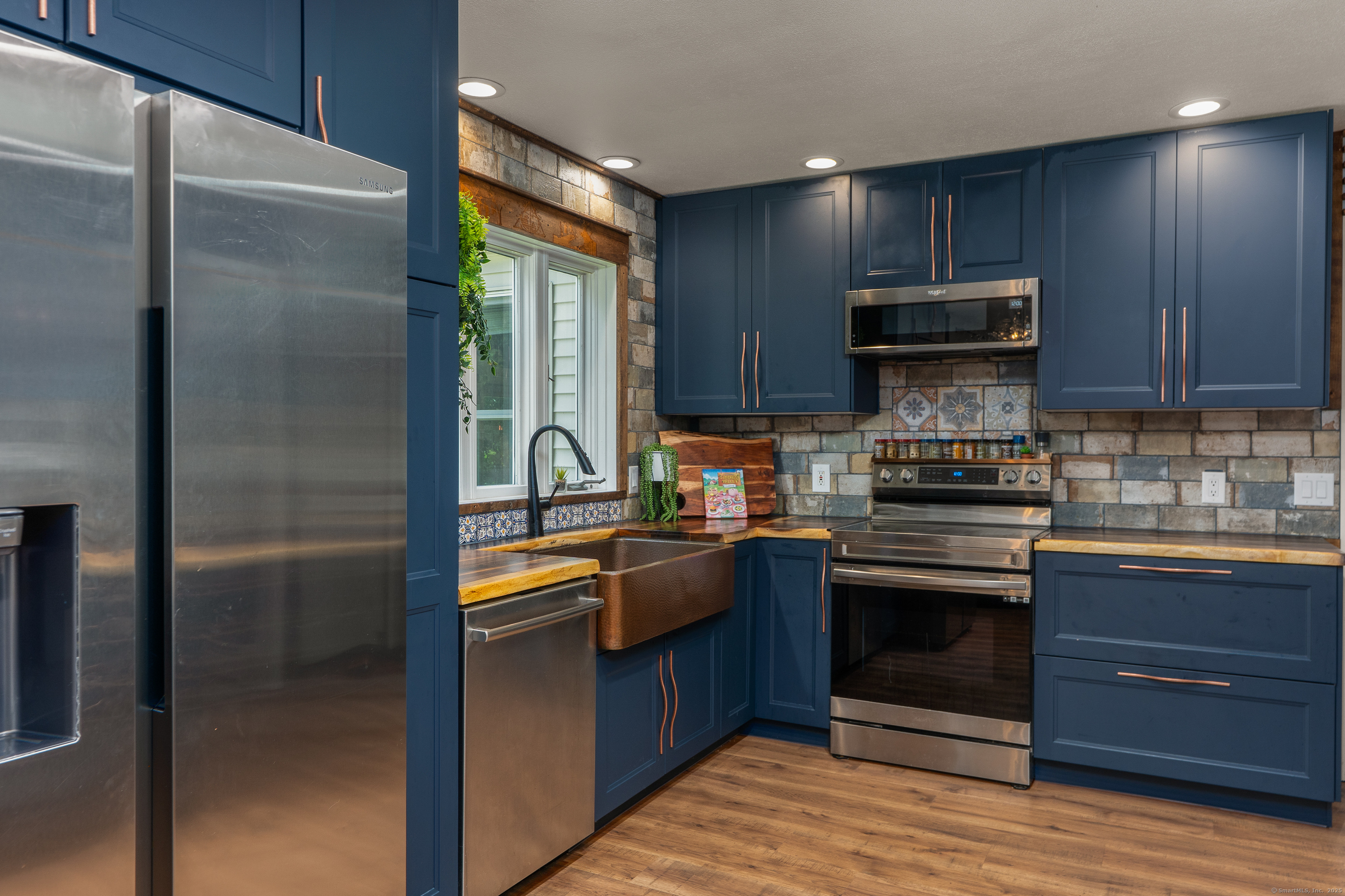 Tolland, Connecticut 06084, United States, 4 Bedrooms Bedrooms, ,3 BathroomsBathrooms,Residential,Coming Soon,193459